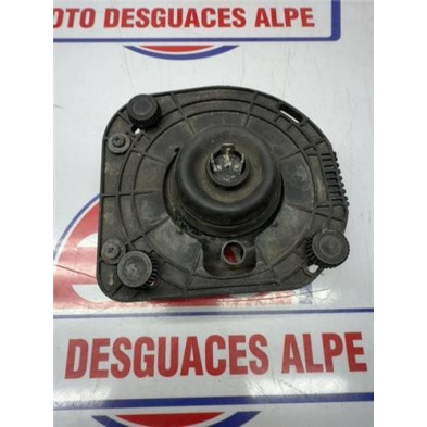 Faro del. dcho Aixam 400